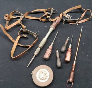 VINTAGE ICE SHOE GRIPPERS WOOD HANDLED SCREWDRIVERS