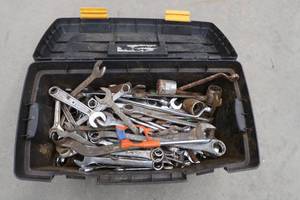 PLASTIC TOOL BOX FULL OF TOOLS