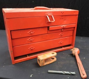 RED TOOL BOX
