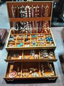 Vintage Jewelry Box Full Of Vintage Jewelry-Earrings, Brooches, Necklaces 14x8x6