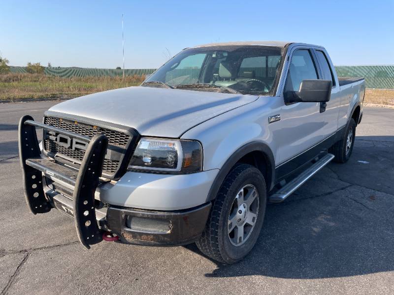2005 Ford F-150 XLT - 4X4