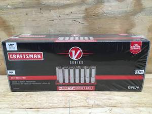 lot 43 image: Craftsman V Series 12 Drive Metric Deep Socket Set Model # CMMT17595V 10292418