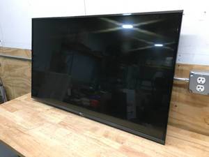 lot 40 image: LG 49 LED Television Model # 49LX570H-UC