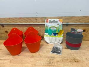 lot 101 image: Lot of GardeningPlanting Items & 20 lbs bag of Lilly Miller Moss Out Lawn Granules