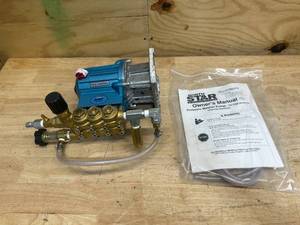 lot 35 image: CAT Pressure Washer Pump Assembly, 4200 PSI, 3.5 GPM, Direct Drive, Gas