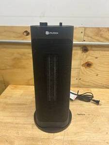 lot 150 image: Utilitech Up to 1500-Watt Ceramic Tower Indoor Electric Space Heater with Thermostat