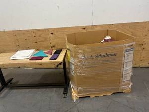 lot 38 image: Huge Gaylord Filled with Various Linens