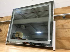 lot 173 image: Hasipu LED Mirror