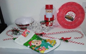 NEW Christmas Decor Accents.
