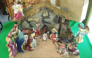 Porcelain Nativity Set. Collector�s Edition, 4 Boxes.