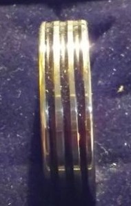 Men�s Black And Silver Ribbon Band.