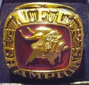 Minnesota Vikings NFL Super Bowl Ring.