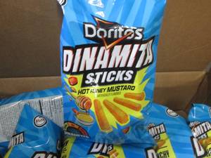 lot 7 image: 10 - 9 oz Doritos Dinamita Hot Hone...