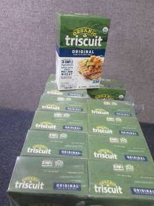 lot 12 image: 12-9 oz Organic Original Triscuits...