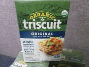 lot 13 image: 12-9 oz Organic Original Triscuits...
