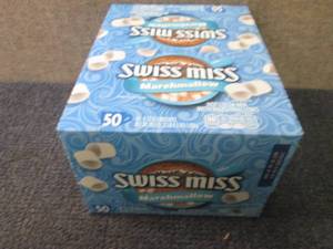 lot 32 image: 50 ct Swiss Miss Marshmallow Hot Co...