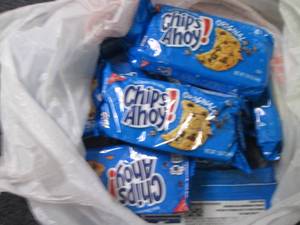 lot 54 image: 12- 1.55 oz Chips Ahoy...