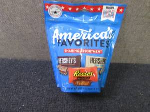 lot 154 image: 17.6 oz Americas Favorites Sharing...