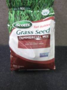 lot 232 image: Scotts Turf Builder Grass Seed Comm...