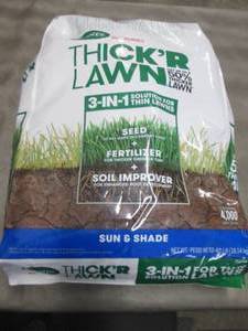 lot 245 image: Scotts Turf Builder THICKR LAWN Gr...