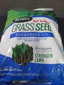 lot 256 image: Scotts Turf Builder 16 lbs. Grass S...