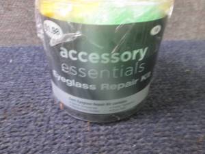 lot 270 image: Large Pack of Eyeglass Repair Kits...