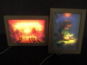 lot 280 image: 2- Lit Wall Dcor Pictures with US...