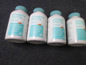 lot 315 image: 4- 80 ct Smarty Pants Prenatal Gumm...