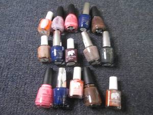 lot 352 image: 15 Assorted Nail Polish...