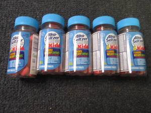 lot 357 image: 5- 28 ct Alka Seltzer Kids Tummy Re...