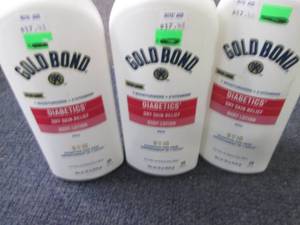 lot 369 image: 3- 18 oz Gold Bond Diabetics Body L...
