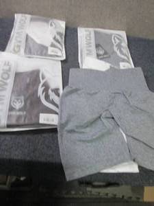 lot 417 image: 4 pair Gym Wolf Small Scrunch Short...