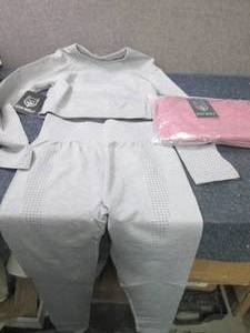 lot 434 image: 2 Medium Gym Wolf Yoga Sets...