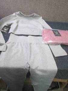 lot 437 image: 2 Medium Gym Wolf Yoga Sets...