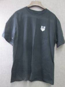 lot 445 image: 4 XL Gym Wolf Mens Black Tshirts...