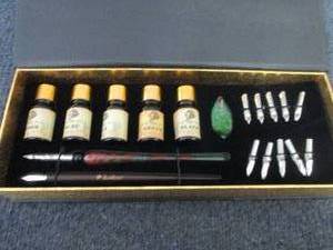 lot 479 image: 2- 20-Piece Daveliou Complete Call...