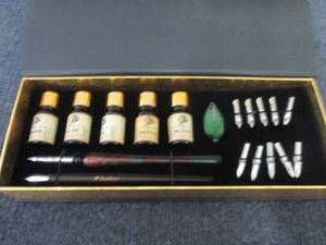 lot 481 image: 2- 20-Piece Daveliou Complete Call...