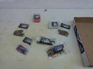 lot 136 image: Assortment of 7 Plastic Fishing baits - Various Colors and Styles Doyle Brand