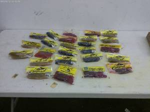 lot 158 image: Assortment of Culprit Fishing Baits - 20 Packets