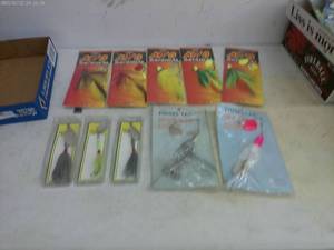 lot 181 image: Assortment of Fishing Lures - Tinsel Tail & Mig Original