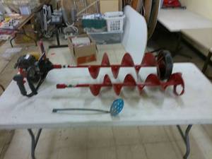 lot 196 image: Eskimo Shark Ice Auger with 8 and 10-Inch Drill Bit - Used Condition