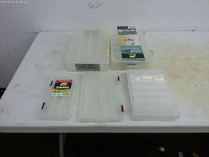 lot 222 image: Set of 5 Fishing TackleOrganizers
