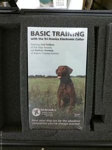 lot 431 image: Tritronics Electronic Dog Training Collar System with Carry Case