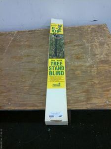 lot 447 image: Portable E-Z Up Tree Stand Blind - Hunting Gear