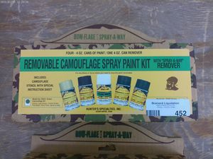 lot 452 image: 2 x - Removable Camouflage Spray Paint Kit with 4 Cans of Paint & 1 Can Remover