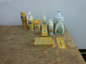 lot 458 image: Lot of Scent-A-Way Personal Care and Laundry Products
