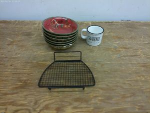 lot 464 image: Set of 6 Decorative Bowls with Matching Mug and Cooling Rack