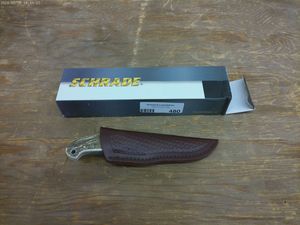 lot 480 image: Schrade Fixed Blade Knife with Leather Sheath