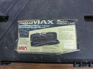 lot 493 image: Plano 1118 Gun Case with PillarLock Protection