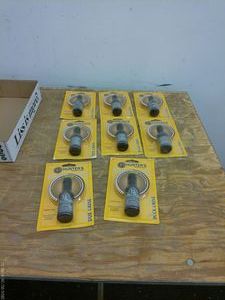 lot 524 image: Collection of 8 Hunters Buck and Doe Urine Attractants